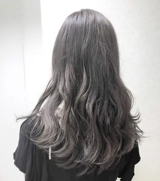 ロング 🦋ミルクティーベー ジュ🦋mayukiのヘアスタイル