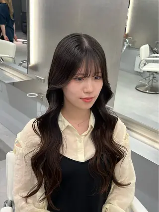 ロング ゆのん / スタイリストのヘアスタイル