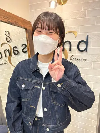 ショート カラー 滝口 茉奈実のヘアスタイル