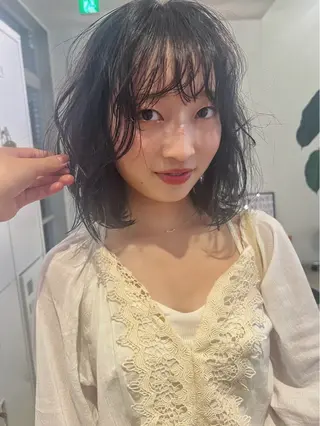 カラー 南部 綾音のヘアスタイル