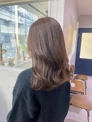 ミディアム カラー きよはらちさき🍑 柔らかカラー🌱🫧のヘアスタイル