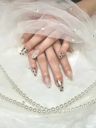 ネイル 【Laule‘a 】のネイルデザイン