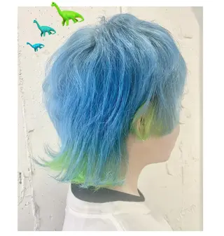 ショート カラー GARU-ガル-所属・TSUNO🦖 派手髪/オタク美容師のヘアスタイル