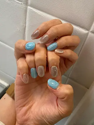 ネイル ♱˖⁺ 𝒎𝒐𝒑𝒊 ⁺のネイルデザイン