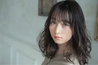 セミロング パーマ 貴方に似合うを見つけ ます🌱市川リョウカのヘアスタイル