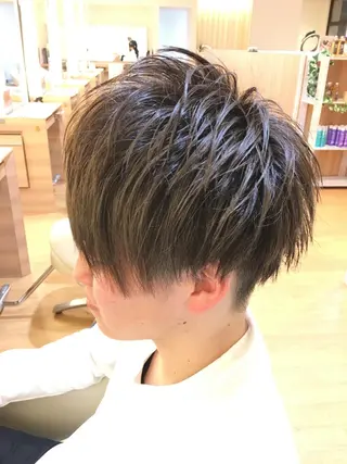 ショート カラー メンズ メンズカット 三村洸斗のヘアスタイル