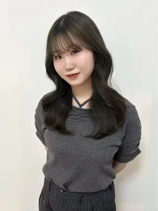 セミロング カラー 盛れる韓国ヘア🩰/ 透明感カラー/華のヘアスタイル