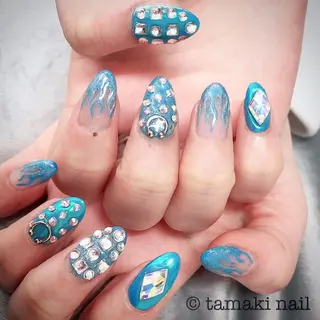 ネイル MAYME所属・MAYME TAMAKIのネイルデザイン