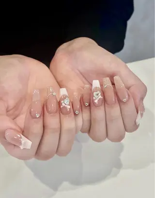 ネイル 惠 美奈のネイルデザイン