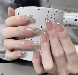 ネイル Queens 榊 まおのネイルデザイン