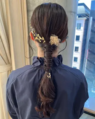 ロング ヘアアレンジ サソウ ユリエ🥥のヘアスタイル