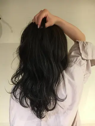 セミロング カラー 野崎 ひかりのヘアスタイル