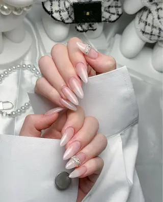 ネイル Hina 池袋 長だしチップ専門店のネイルデザイン