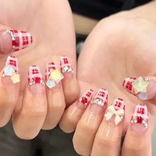 ネイル Basic町田本店 Suzunaのネイルデザイン