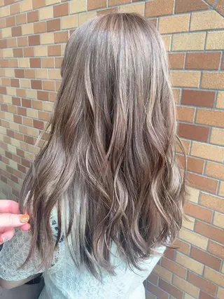 ロング カラー ✨カラー支持No.1 🧸ワキ カナコ🧸のヘアスタイル