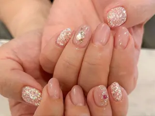 ネイル f'bloom  L’ecrinのネイルデザイン