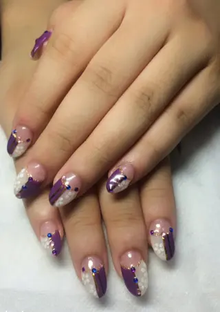 ネイル ゲン レイカのネイルデザイン