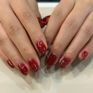 ネイル gratify心斎橋 松本のネイルデザイン