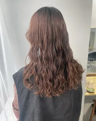 ロング パーマ 【arc】Ruri コテ巻き風パーマのヘアスタイル