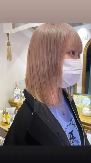 ミディアム カラー 顔周り/ブリーチなし /縮毛矯正🫧伊勢のヘアスタイル