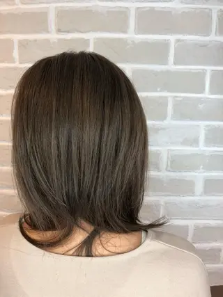 セミロング トレヴァー デルチザンのヘアスタイル