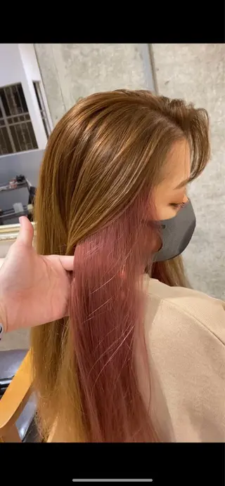 ロング カラー 齋藤 椋哉のヘアスタイル