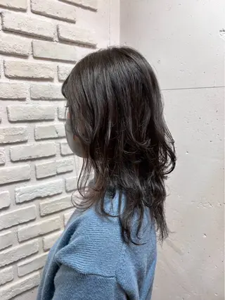 セミロング メンズパーマ 本多のヘアスタイル