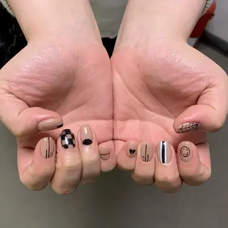 ネイル SAPHIR NAGISAのマツエク・マツパデザイン