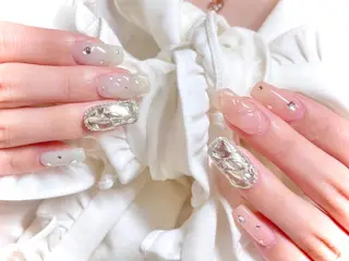 ネイル 毛利 杏樹のネイルデザイン