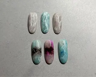 ネイル zuki🌔nail 堺筋本町┆長堀橋のネイルデザイン