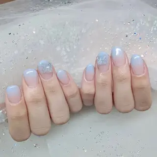 ネイル 金井 奈々のネイルデザイン