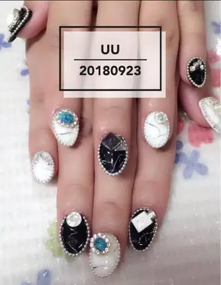 ネイル UU Salon所属・UU ゆきのネイルデザイン