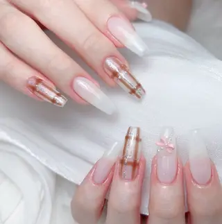 ネイル Ayumi.ネイルサロン所属・🍁Ayumi 💐 Nailsのネイルデザイン