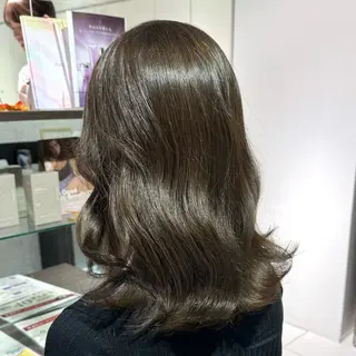 ミディアム カラー ヘアアレンジ ブリーチなしカラー /ベージュ/安形翔のヘアスタイル