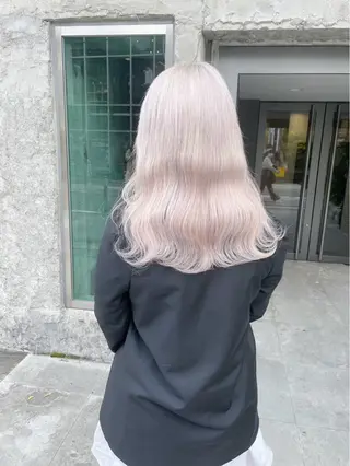 カラー ⭐️ハイトーン⭐️ 💕SAKURA💕のヘアスタイル