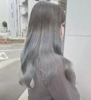 セミロング カラー GiseL アンリのヘアスタイル