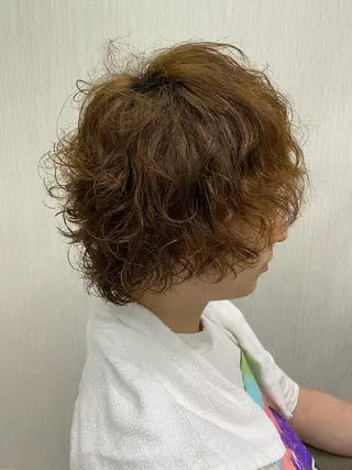 ミディアム カラー特化 横川　翔希のヘアスタイル