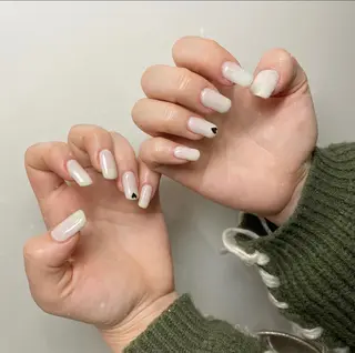 ネイル PLATINUM   DOLL【プラチナムドール】所属・ひろこ eyelist🎀のマツエク・マツパデザイン