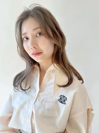 セミロング カラー ベージュ/レイヤー カット🤍Rieのヘアスタイル