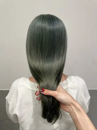 セミロング GO TODAY SHAiRE SALON 原宿本店所属・REINA/ブリーチ /ハイトーン/原宿のヘアスタイル