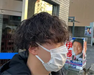 ミディアム パーマ メンズ 韓国風メンズ/毛流れ ヘアなら須田龍世のヘアスタイル