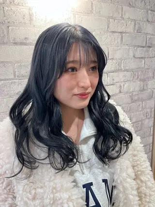 ロング カラー "今"だけでない美髪 KOTOMIのヘアスタイル
