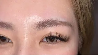 マツエク・マツパ Bish Yanaのヘアスタイル