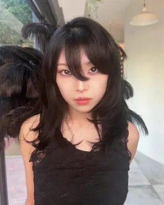 セミロング カラー AIRA/ブリーチ ‪/透明感カラーのヘアスタイル