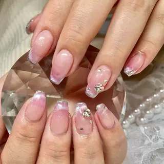 ネイル 爪屋所属・橋本 里香のネイルデザイン