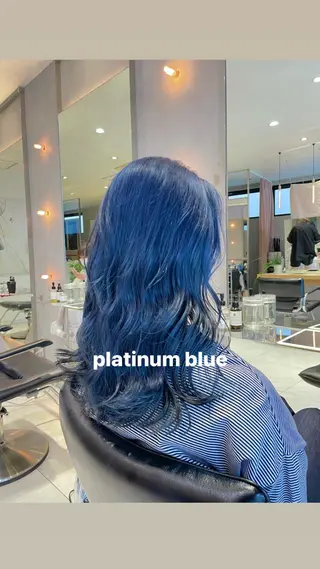 カラー miko🪽地毛風/ ハイトーン/レイヤーのヘアスタイル