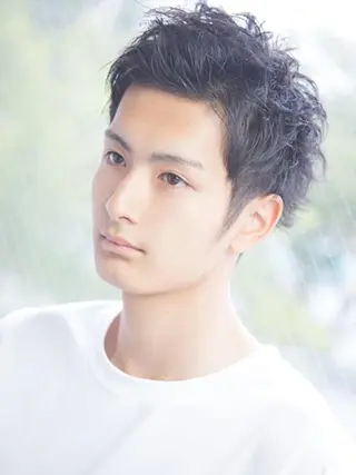 ショート パーマ Trip by NYNY（トリップ）のヘアスタイル