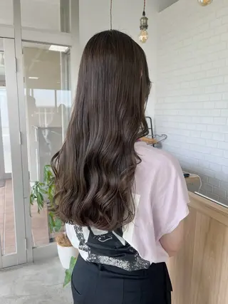 ロング 荒川泰輝/オリーブ カラー/透明感カラーのヘアスタイル