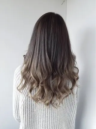 ロング カラー Rlino所属・ﾊｲﾗｲﾄ/ﾚｲﾔｰ ｶｯﾄ/大嶽謙のヘアスタイル