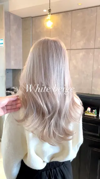 セミロング カラー パーマ ヘアアレンジ ブリーチカラー🤍 颯馬🐈‍⬛のヘアスタイル